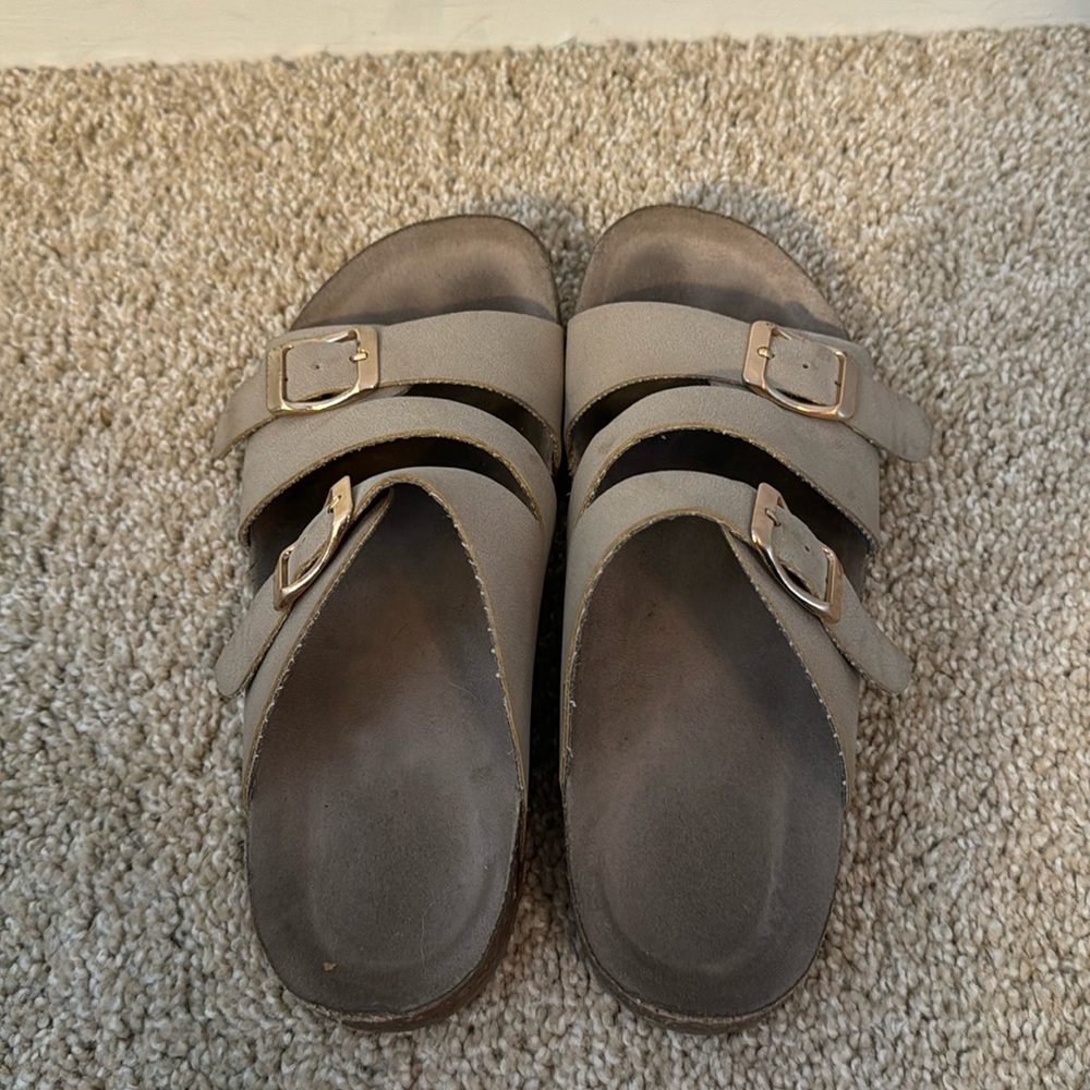 Sandals girls size 3